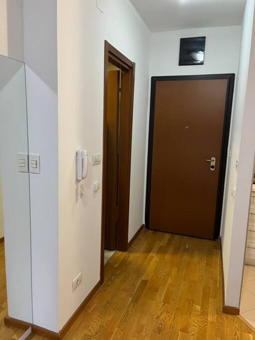 Lovely Apartment With The Parking Place Podgorica Zewnętrze zdjęcie